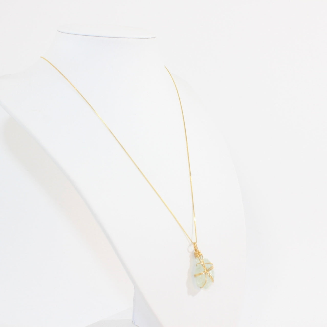  Aquamarine Gold Necklace | ASH & STONE premium crystal jewellery. Free express shipping NZ