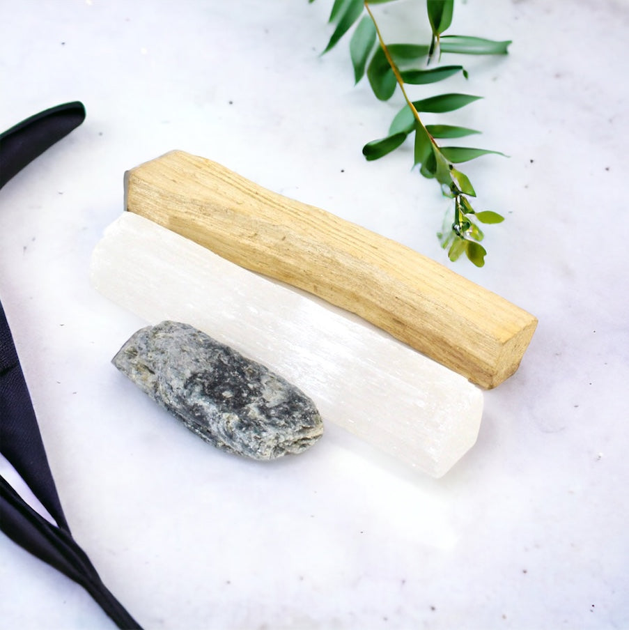 Palo santo cleansing crystal pack | ASH&STONE Crystals Shop Auckland NZ
