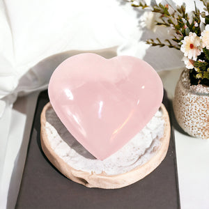 Rose quartz crystal polished heart | ASH&STONE Crystals Shop Auckland NZ