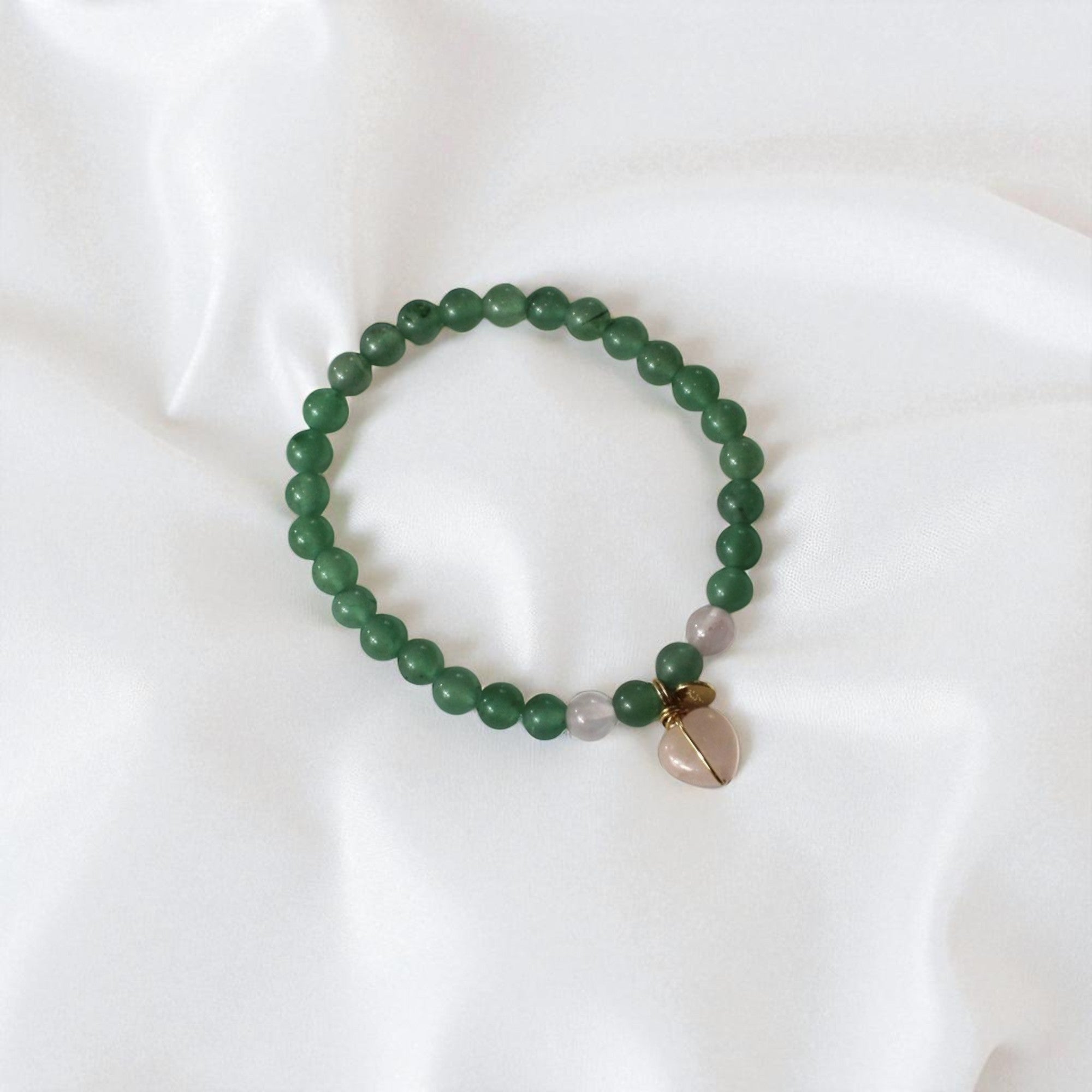 Aventurine Crystal bead w Rose Quartz Heart bracelet.  Free express shipping. NZ-made jewellery designs from ASH&STONE crystal jewellery shop Auckland NZ. AfterPay available.