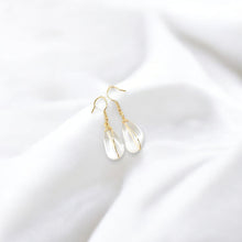 Load image into Gallery viewer, NZ-made clear quartz crystal earrings | ASH&amp;STONE Crystal Jewellery Shop Auckland NZ
