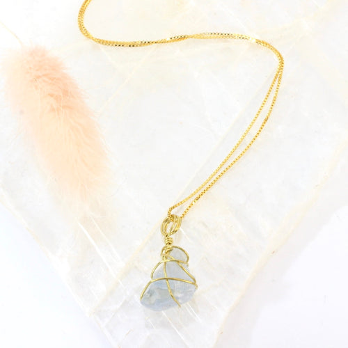 NZ-made celestite crystal pendant with 16