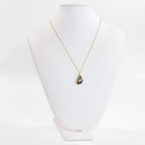 Garnet crystal pendant necklace | ASH&STONE Crystal Jewellery Shop Auckland NZ