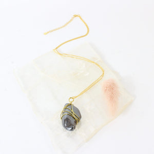 Bespoke NZ-made hematite crystal pendant with 18" chain | ASH&STONE Crystals Shop Auckland NZ