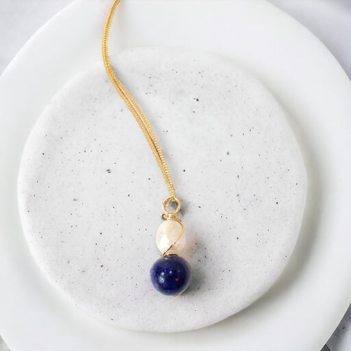 NZ-made lapis lazuli crystal & freshwater pearl pendant with 16