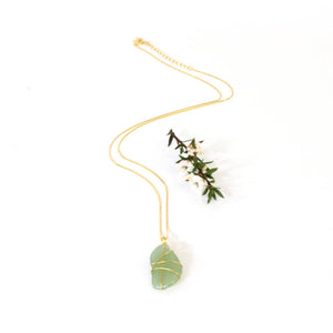 Green aventurine crystal pendant with 16" chain | ASH&STONE Crystal Jewellery Shop Auckland NZ