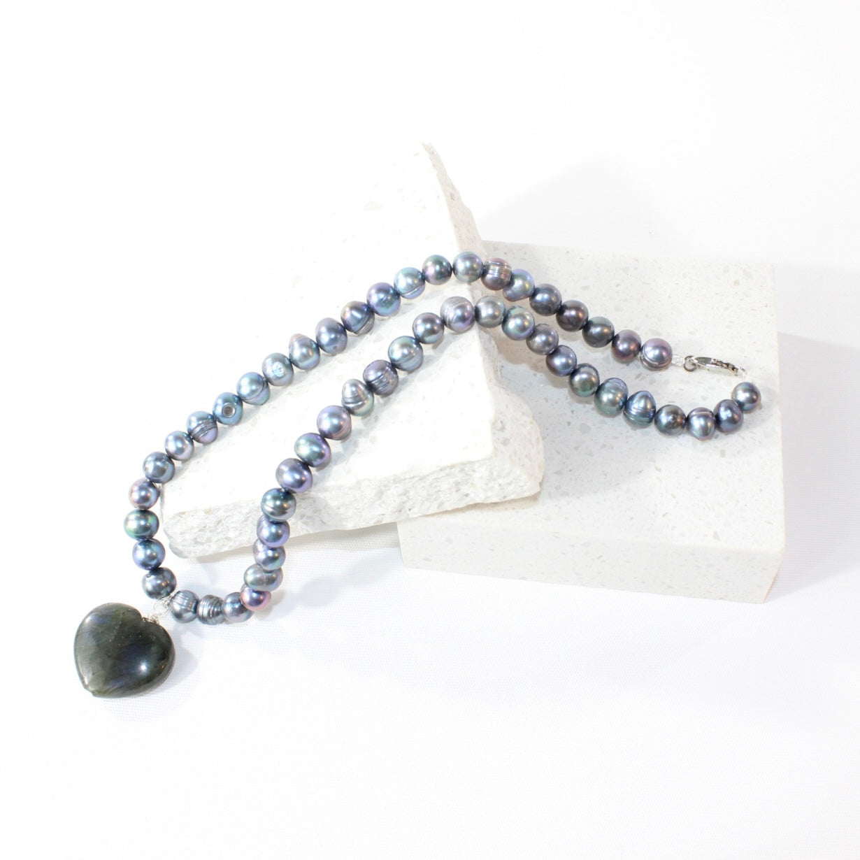 Genuine Fijian pearl choker with labradorite crystal heart | ASH&STONE Crystal Jewellery Shop Auckland NZ