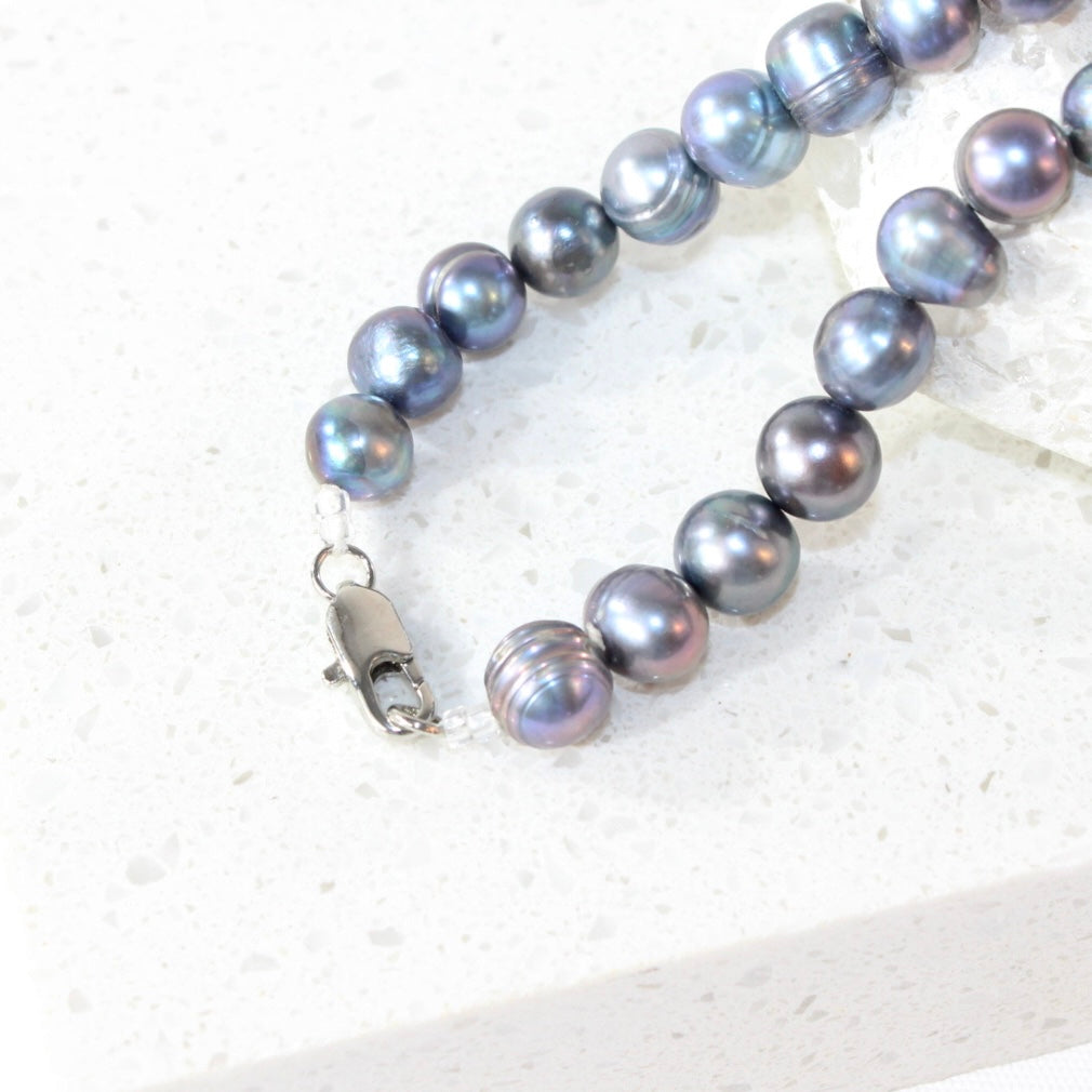 Genuine Fijian pearl choker with labradorite crystal heart | ASH&STONE Crystal Jewellery Shop Auckland NZ