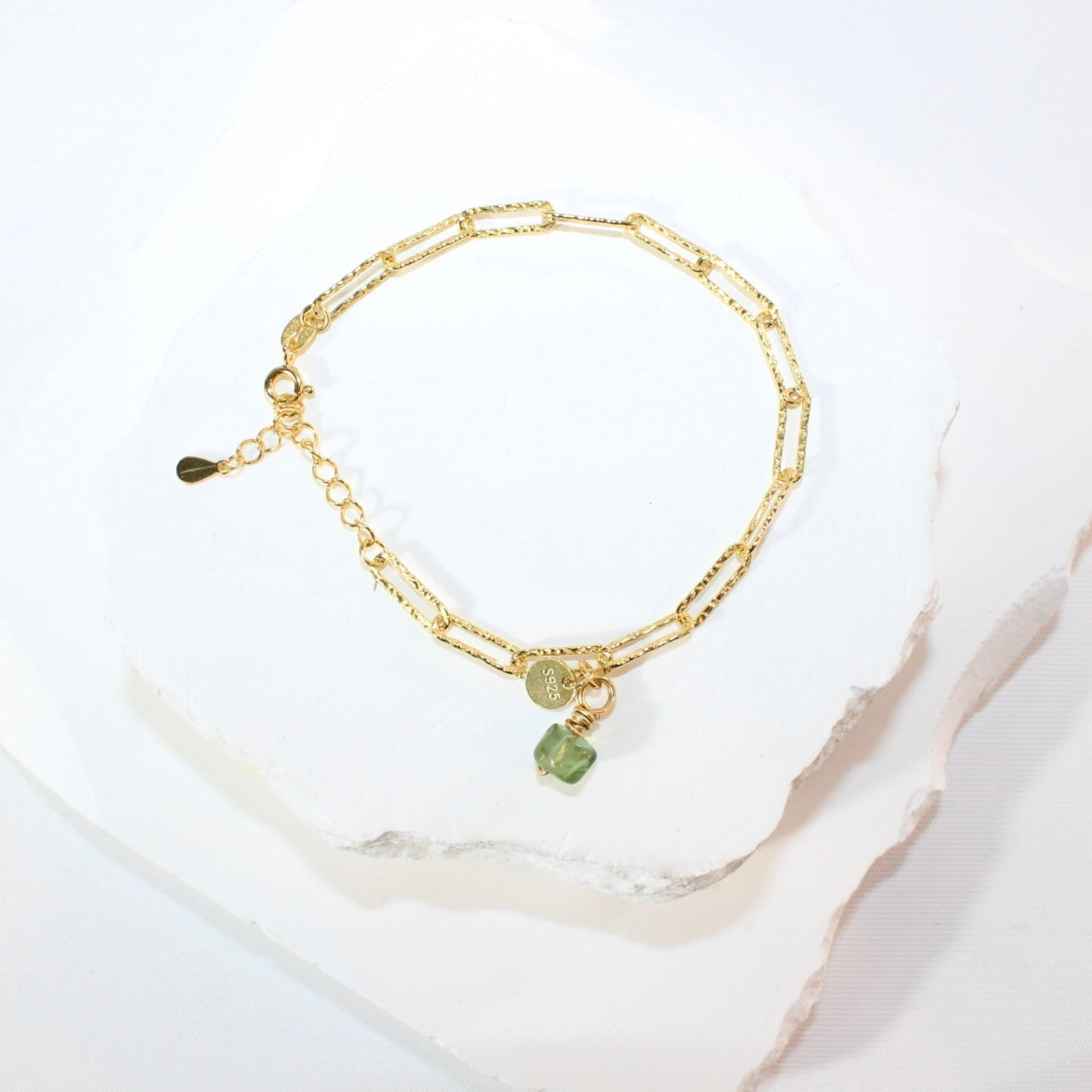 Peridot crystal 16k gold-plated sterling silver charm bracelet | ASH&STONE Crystal Jewellery Shop Auckland NZ