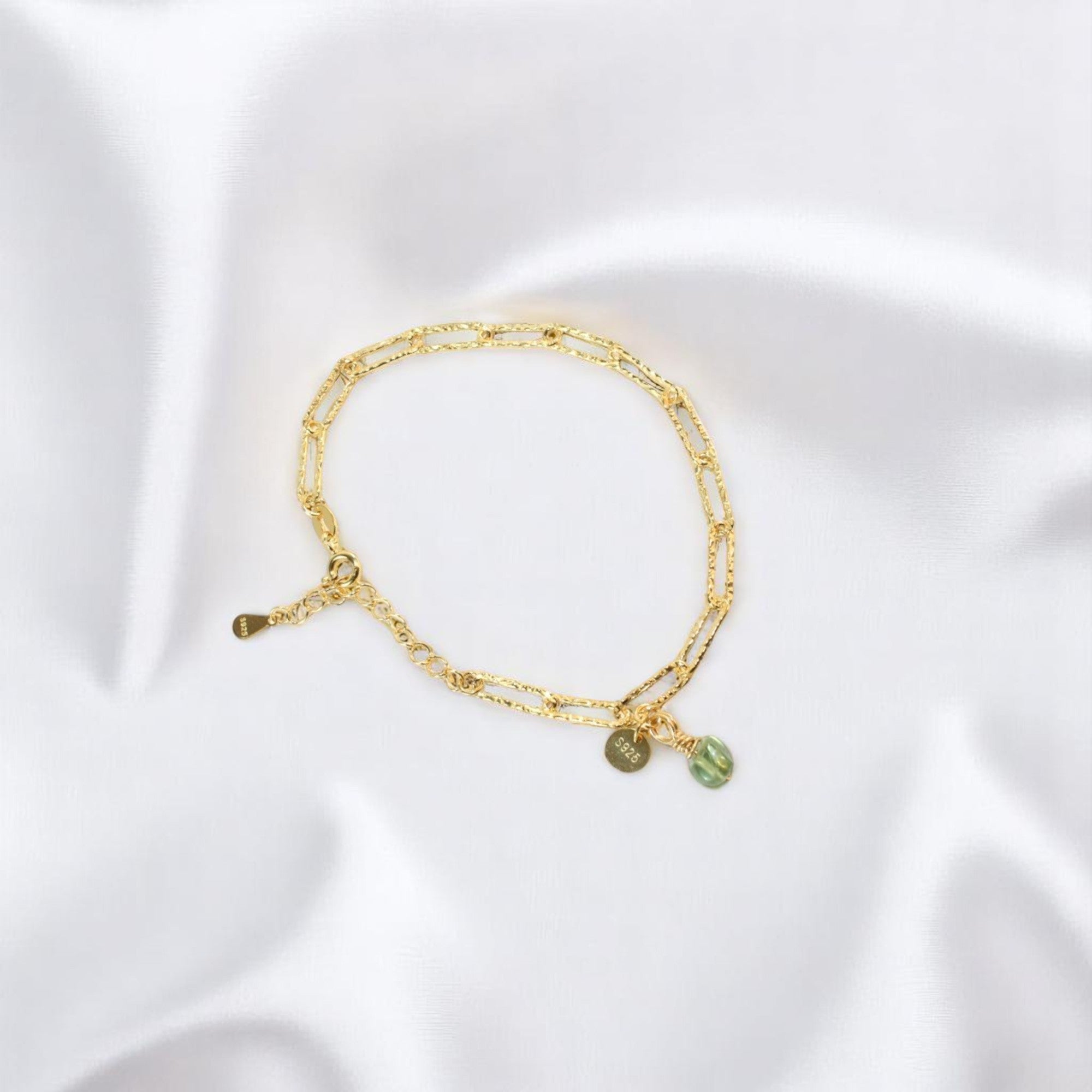 Peridot crystal 16k gold-plated sterling silver charm bracelet | ASH&STONE Crystal Jewellery Shop Auckland NZ