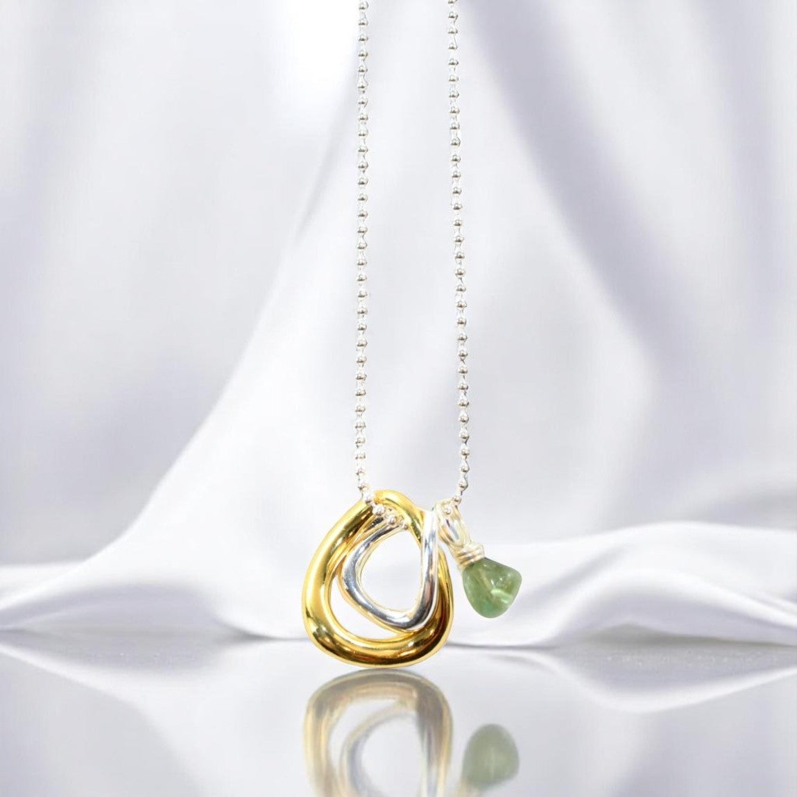 Peridot crystal pendant charm necklace | ASH&STONE Crystal Jewellery Shop Auckland NZ