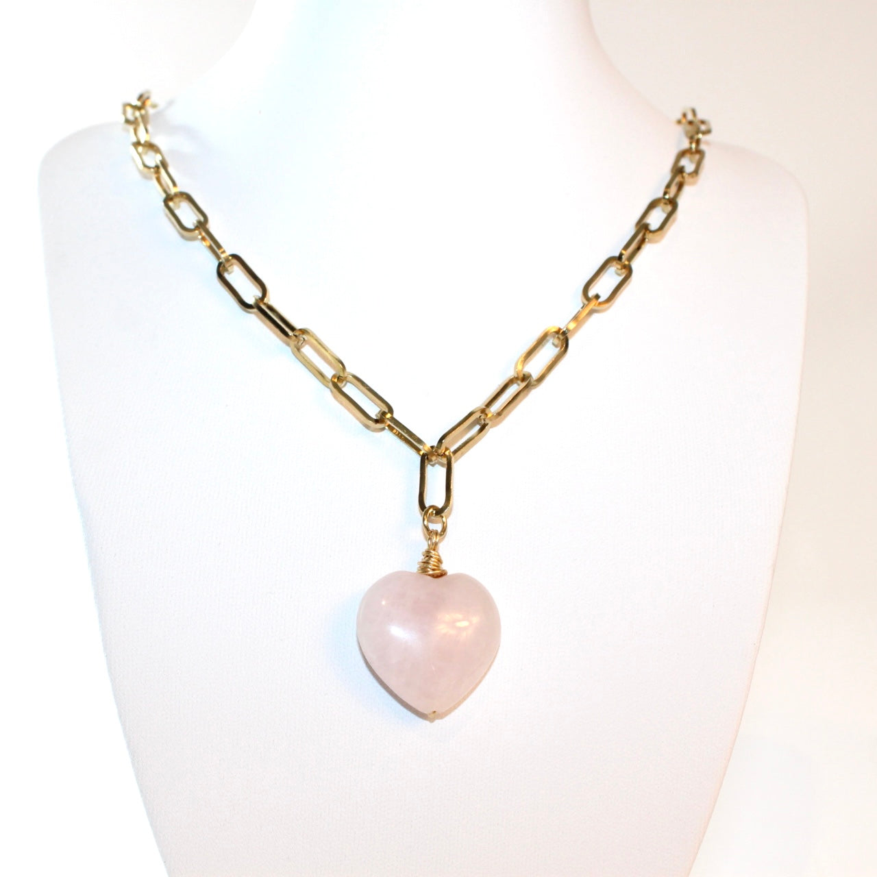 Rose quartz crystal heart pendant necklace | ASH&STONE Crystal Jewellery Shop Auckland NZ