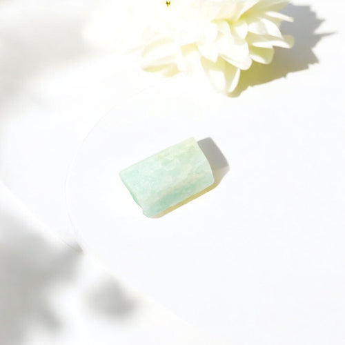 Raw aquamarine crystal chunk | ASH&STONE Crystal Shop Auckland NZ