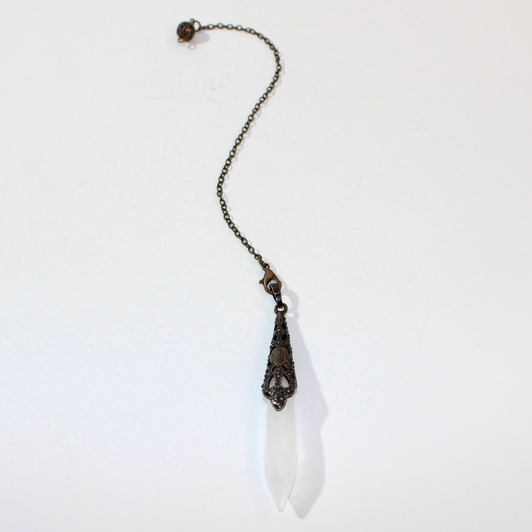 Clear quartz crystal pendulum | ASH&STONE Crystals Shop Auckland NZ