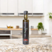 Load image into Gallery viewer, NZ-made Matakana blend chilli olive oil | Salumeria Fontana
