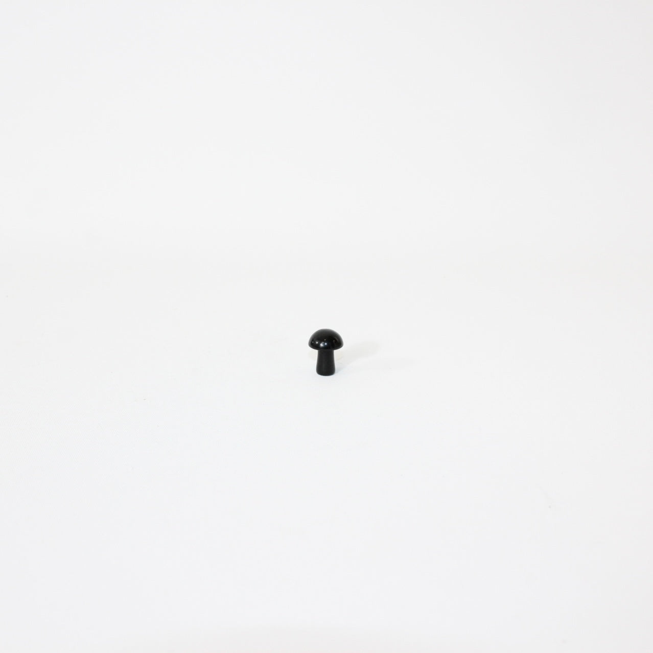 Mushroom crystals | ASH & STONE. Premium crystals online.