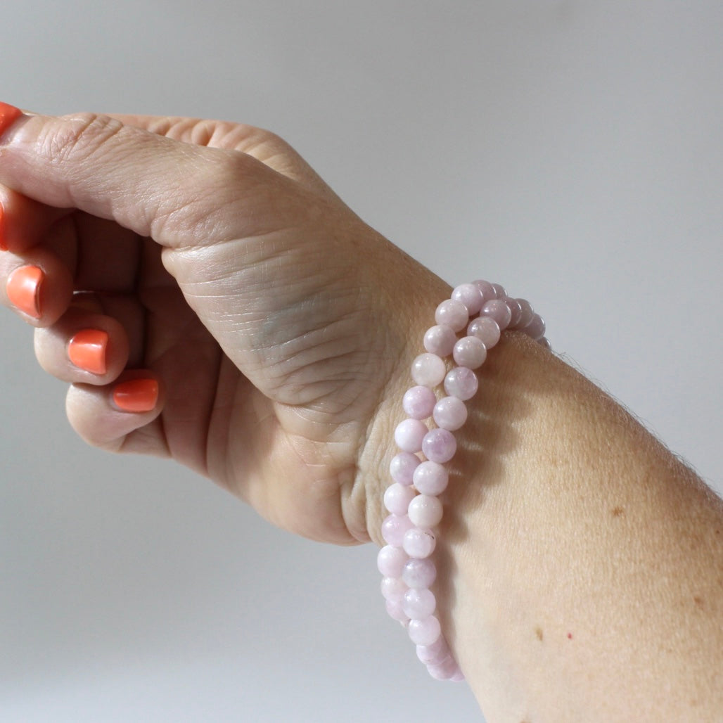 Pink Natural Kunzite bead bracelet | ASH & STONE Crystal and jewellerys Free express shipping. 
