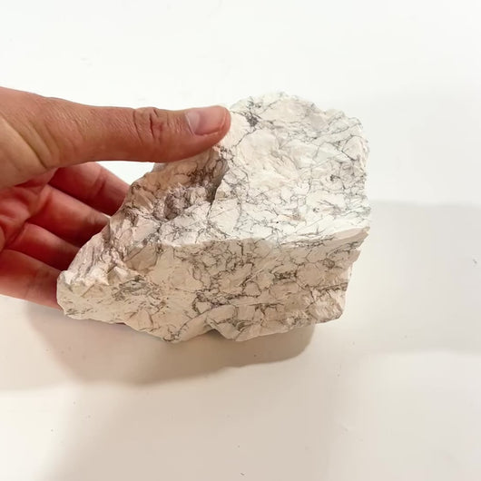 Howlite crystal chunk | ASH&STONE Ceramics Shop Auckland NZ