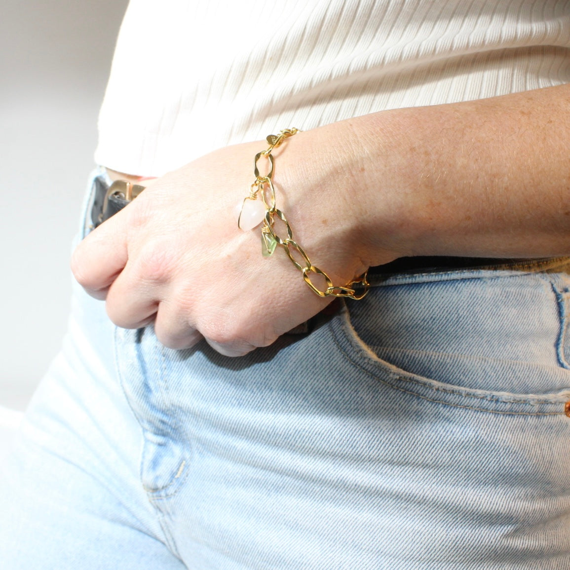 Rose Quartz & Peridot crystal 24k gold charm bracelet | ASH&STONE crystal jewellery online. Free express shipping