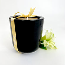 Load image into Gallery viewer, NZ-made artisan soy wax candle French Pear | ASH&amp;STONE Candles Auckland
