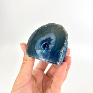 Crystals NZ: Blue agate crystal cave