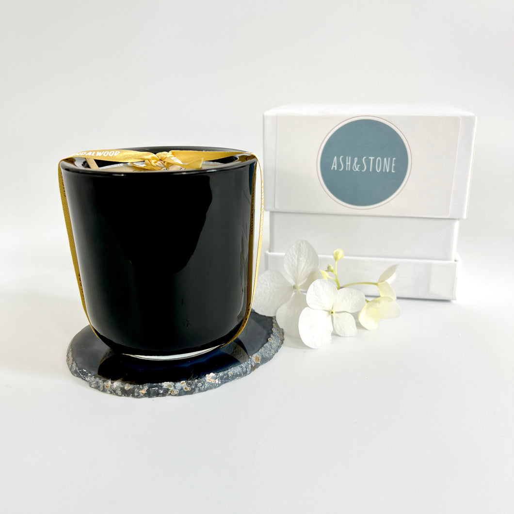 Candles Crystal Packs NZ: Bespoke cacao & sandalwood candle & crystal gift pack