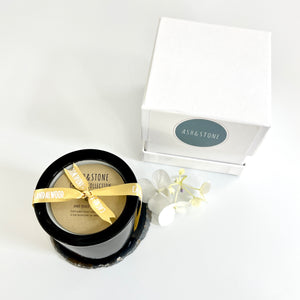 Candles Crystal Packs NZ: Bespoke cacao & sandalwood candle & crystal gift pack