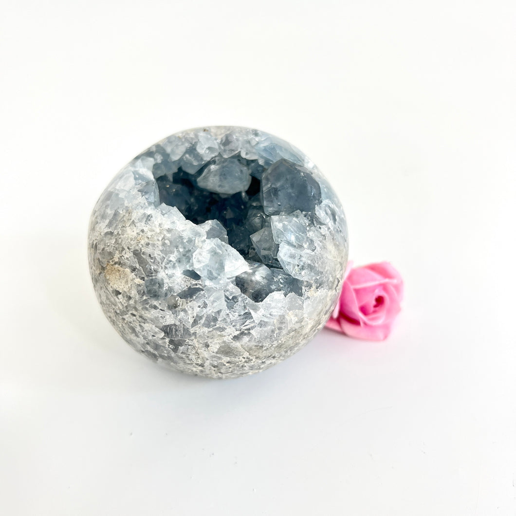 Crystals NZ: Celestite crystal sphere