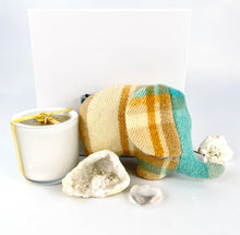 Load image into Gallery viewer, Baby Gift Sets NZ: Mumma &amp; Bubs gift pack
