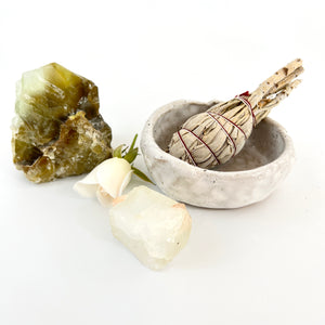 Crystal Ceramics Pack NZ: Bespoke energy healing crystal pack with NZ made ceramic bowl