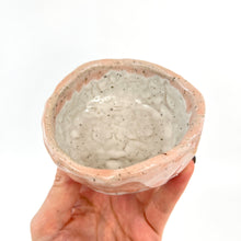 Load image into Gallery viewer, Gift Packs NZ: Bespoke cleansing pack with NZ artisan ceramic bowl
