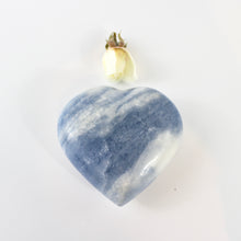 Load image into Gallery viewer, Crystals NZ: Blue calcite crystal heart
