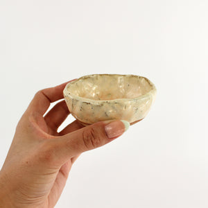 Crystal Packs NZ: Bespoke crystal cleansing pack with NZ artisan ceramic bowl