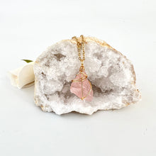 Load image into Gallery viewer, Crystal Jewellery NZ: Bespoke rose quartz crystal necklace 18-inch chain
