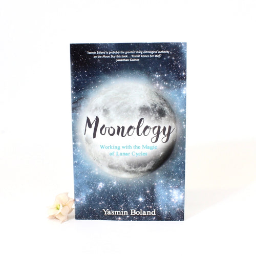 Books NZ: Moonology: working with the magic of lunar cycles