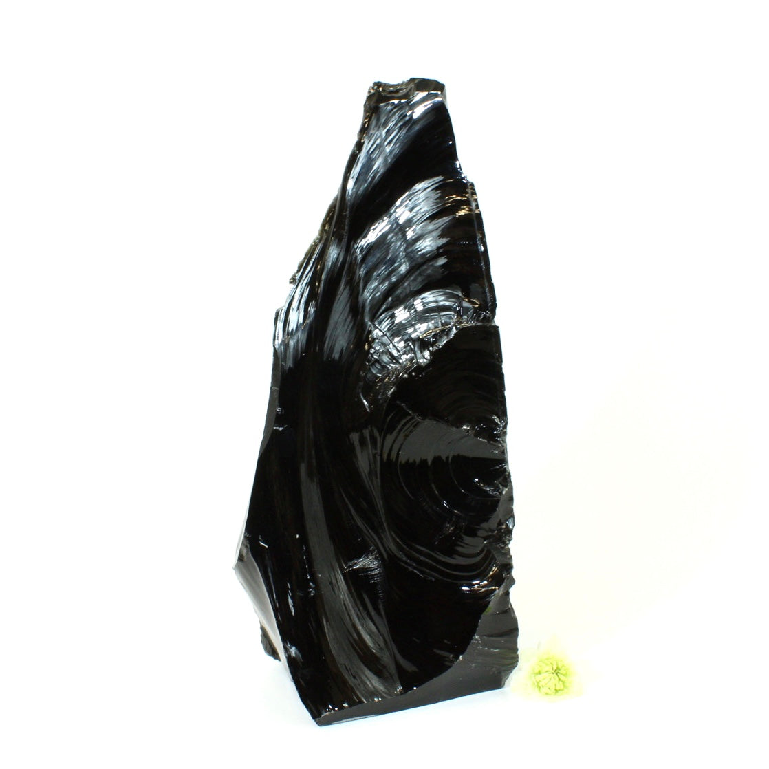 Large crystals NZ: Large black obsidian crystal tower