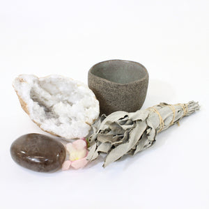 Crystal Packs NZ: Bespoke energy clearing pack with NZ made ceramic bowl