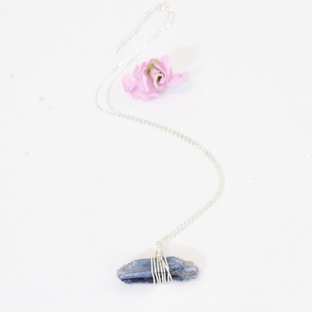 NZ-made bespoke kyanite crystal pendant with 18