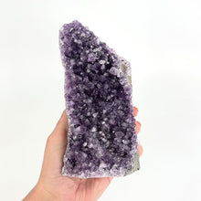 Load and play video in Gallery viewer, Crystals NZ: Large amethyst crystal cluster
