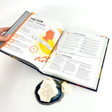 Load image into Gallery viewer, Books &amp; Crystal Packs NZX: Astrology book &amp; new energy crystal interior pack
