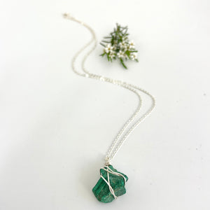 Crystal Jewellery NZ: Bespoke malachite crystal necklace 20-inch chain