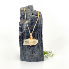 Load image into Gallery viewer, Crystal Jewellery NZ: Bespoke natural citrine crystal necklace - 18-inch chain
