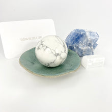 Load image into Gallery viewer, Crystal Packs NZ: Bespoke calm crystal pack with NZ artisan ceramic bowl
