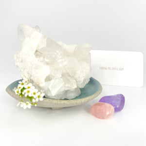 Crystal Packs NZ: Crystal essentials pack with bespoke NZ ceramic bowl