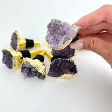 Load image into Gallery viewer, Crystals NZ: Amethyst crystal wine stopper
