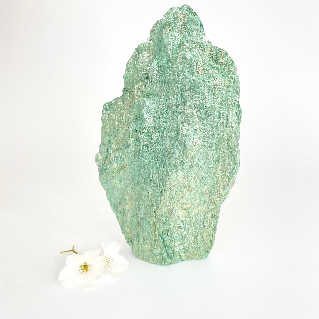 Large Crystals NZ: Large fuchsite crystal tower