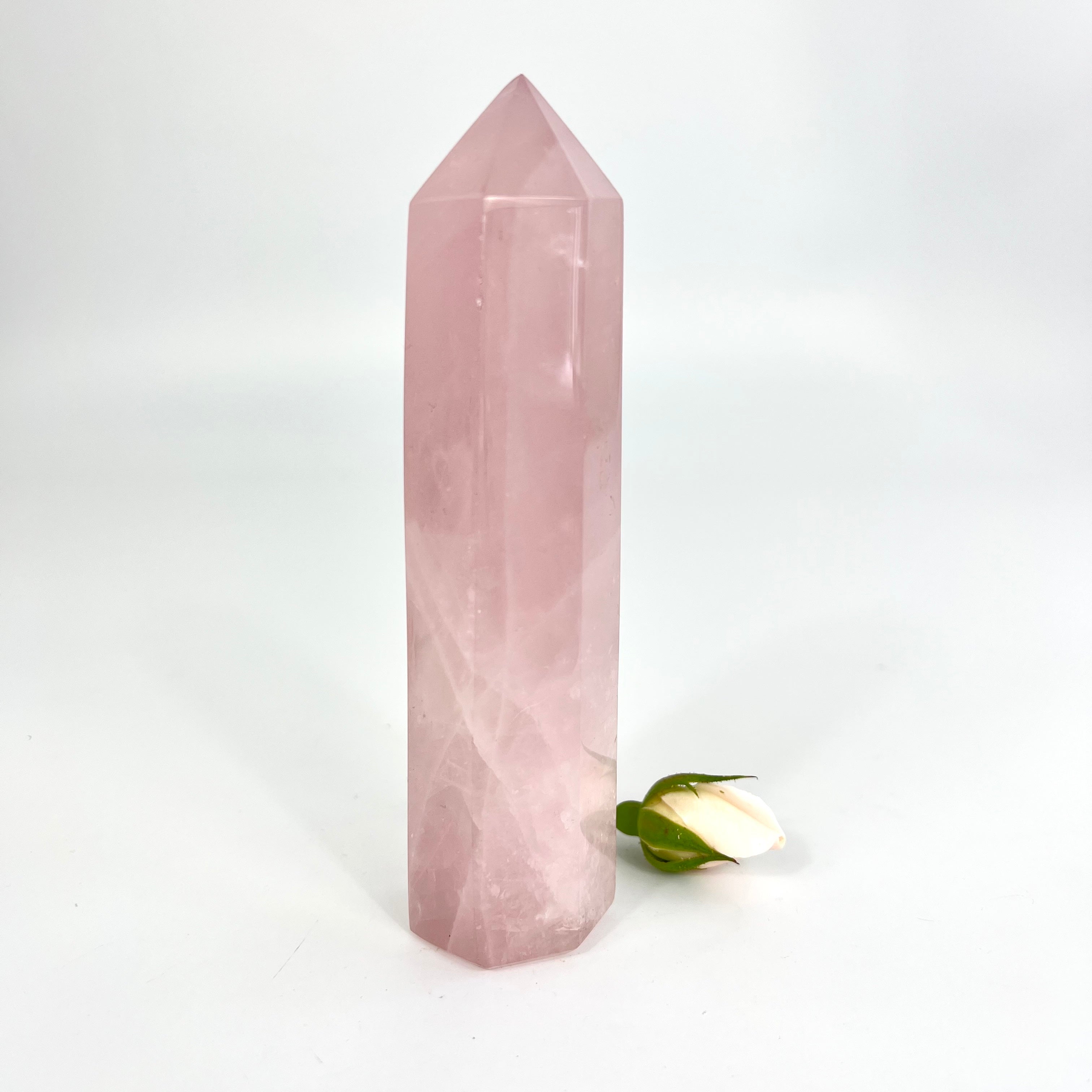 Crystals NZ: Rose quartz crystal generator
