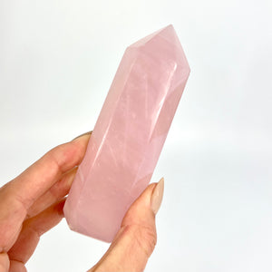 Crystals NZ: Rose quartz crystal generator