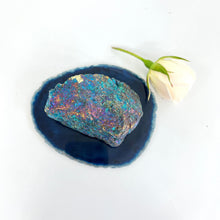 Load image into Gallery viewer, Crystal Xmas Gift Packs NZ:Bespoke crystal peacock pack
